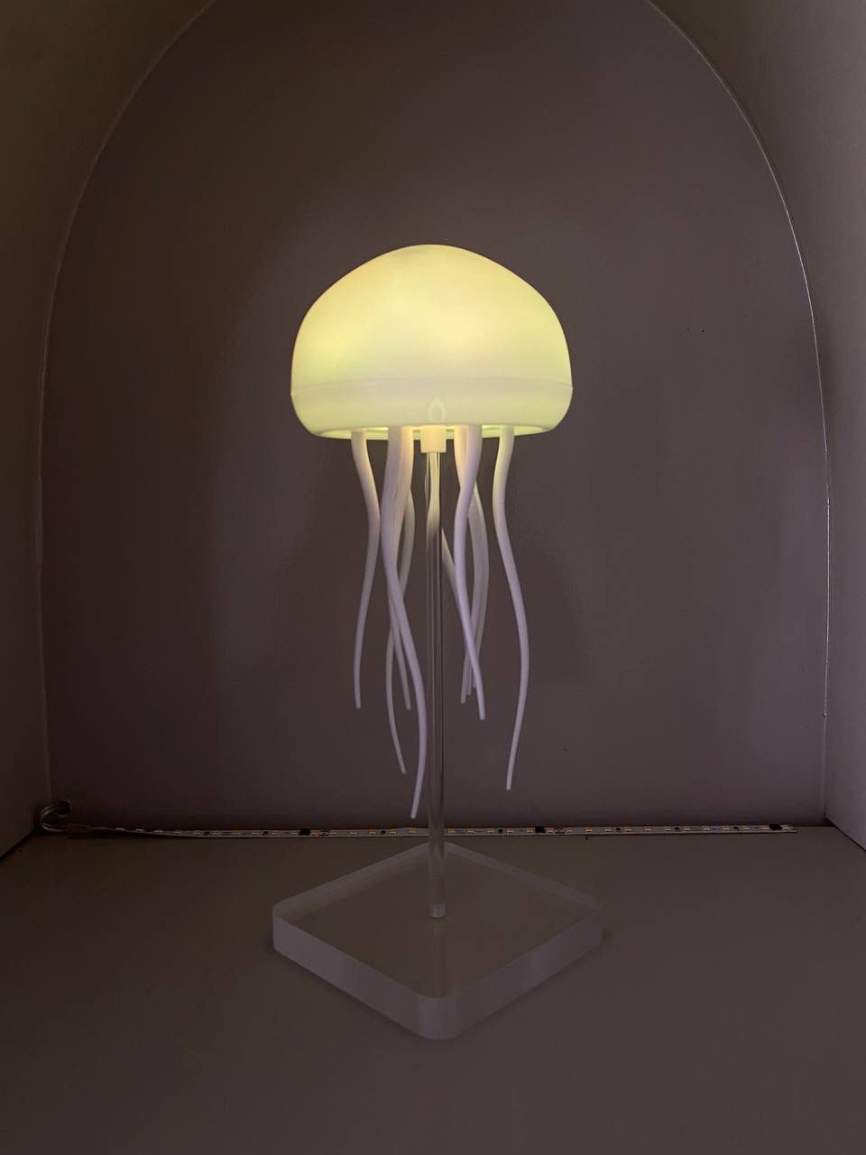 Lampara medusa con movimiento