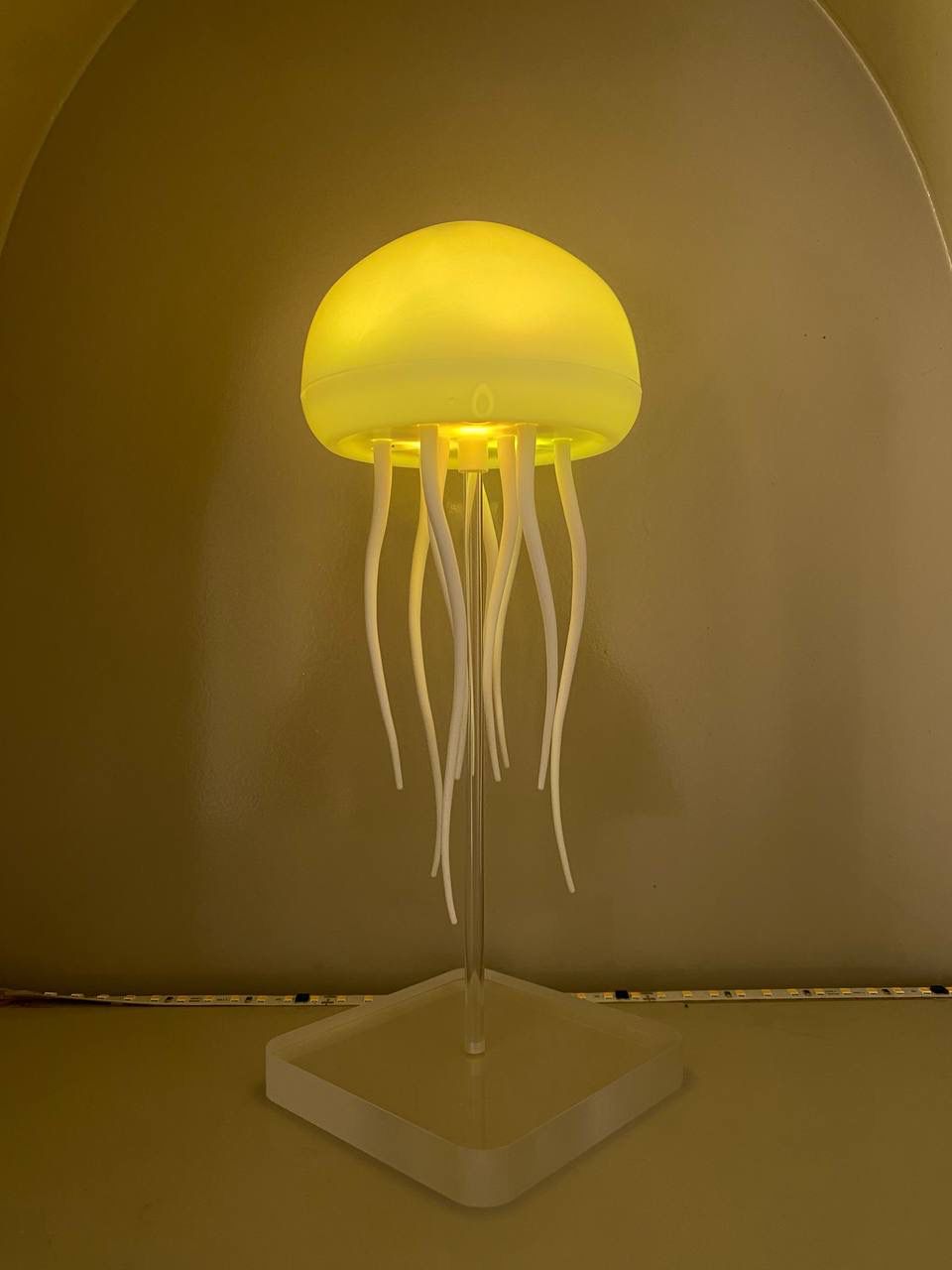 Lampara medusa con movimiento